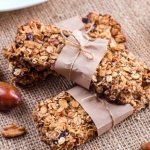 PP bars made from oatmeal, dried fruits, honey. Recipes with photos at home 