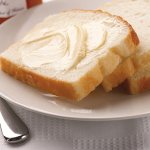 Белый хлеб с маслом