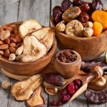 What dried fruits can you eat while losing weight?