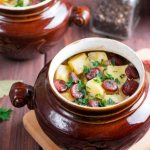 Meat in pots with potatoes - recipes step by step