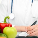Овощи на столе у медика