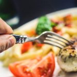 В чем суть диеты «Ешь все, что хочешь до 12», отзывы и результаты похудевших